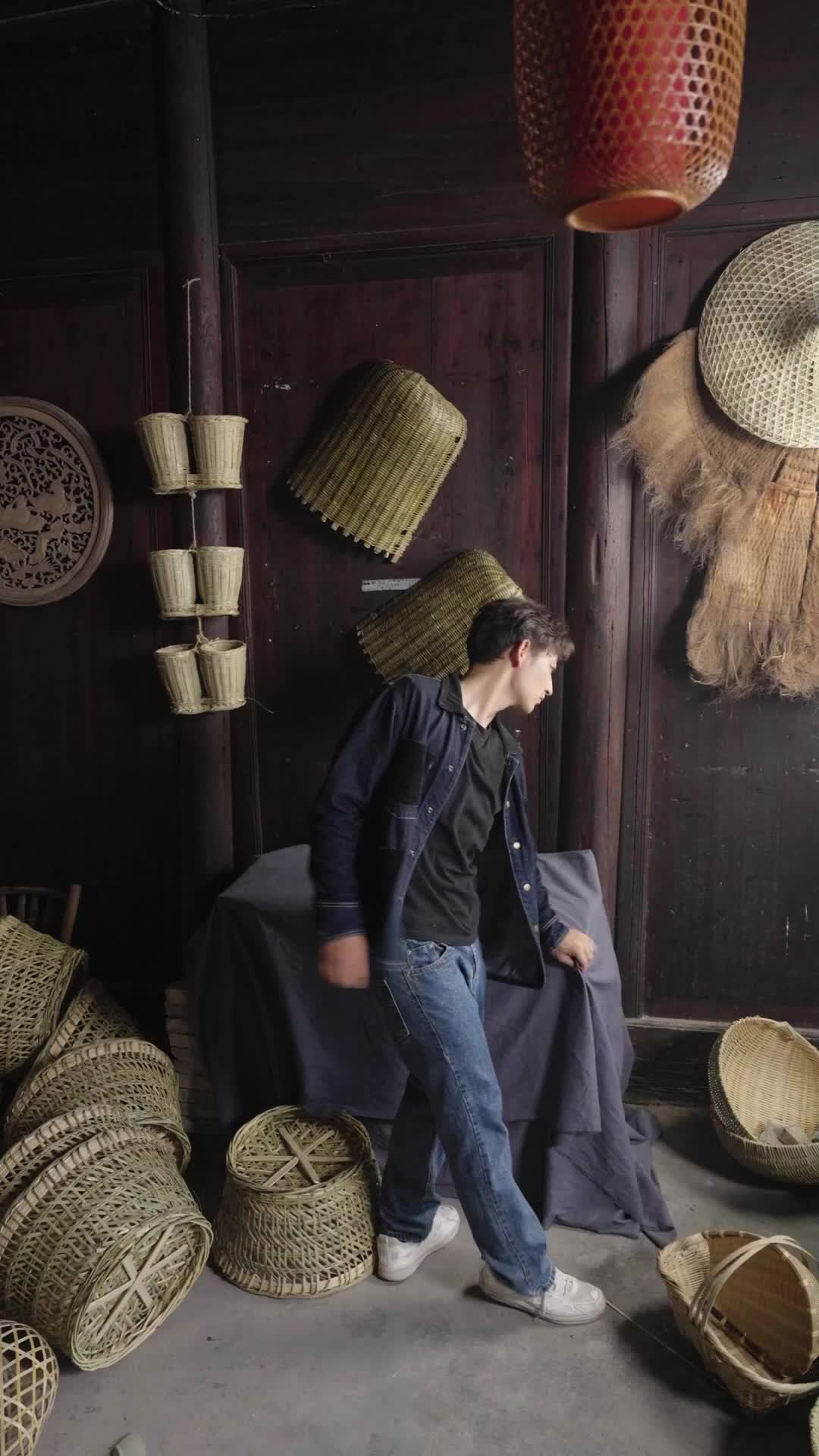 الحلقة 8 - البطل السحري: سحر جديد كل أسبوع